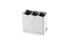 Battery charging hub
Charge batteries and devices
For DJI Mini 3 batteries
For up to three batt