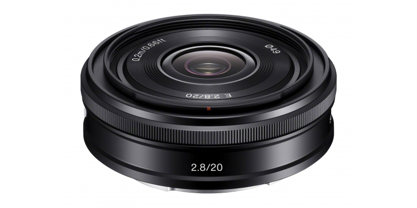 20 mm&nbsp;pancake&nbsp;ultra wide angle lens
Fast - maximum aperture of&nbsp;f/2.8
Durable - all aluminium bod