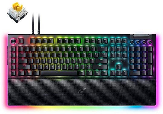 Klaviatūra RAZER BlackWidow V4 Pro, mechaninė, RGB(Yellow Switch)